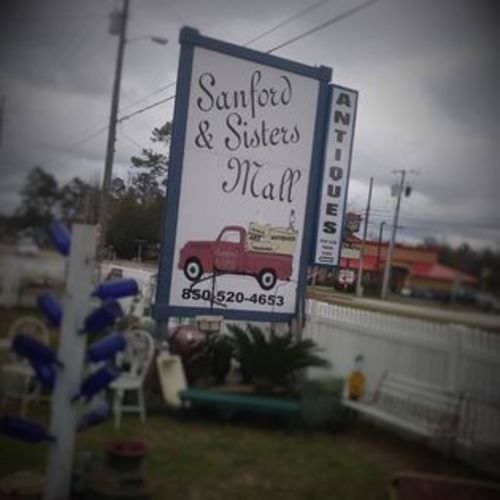 Sanford & Sisters Antique Mall Logo